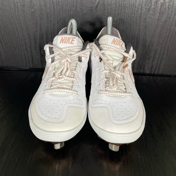 Nike Alpha Huarache Elite 2 Low Softball Cleat - Picture 2 of 9